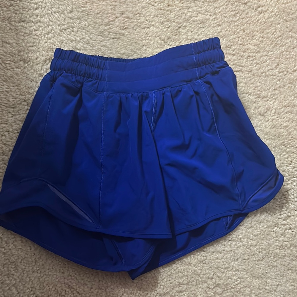 *RARE* Lululemon Larkspur Hotty Hot Shorts